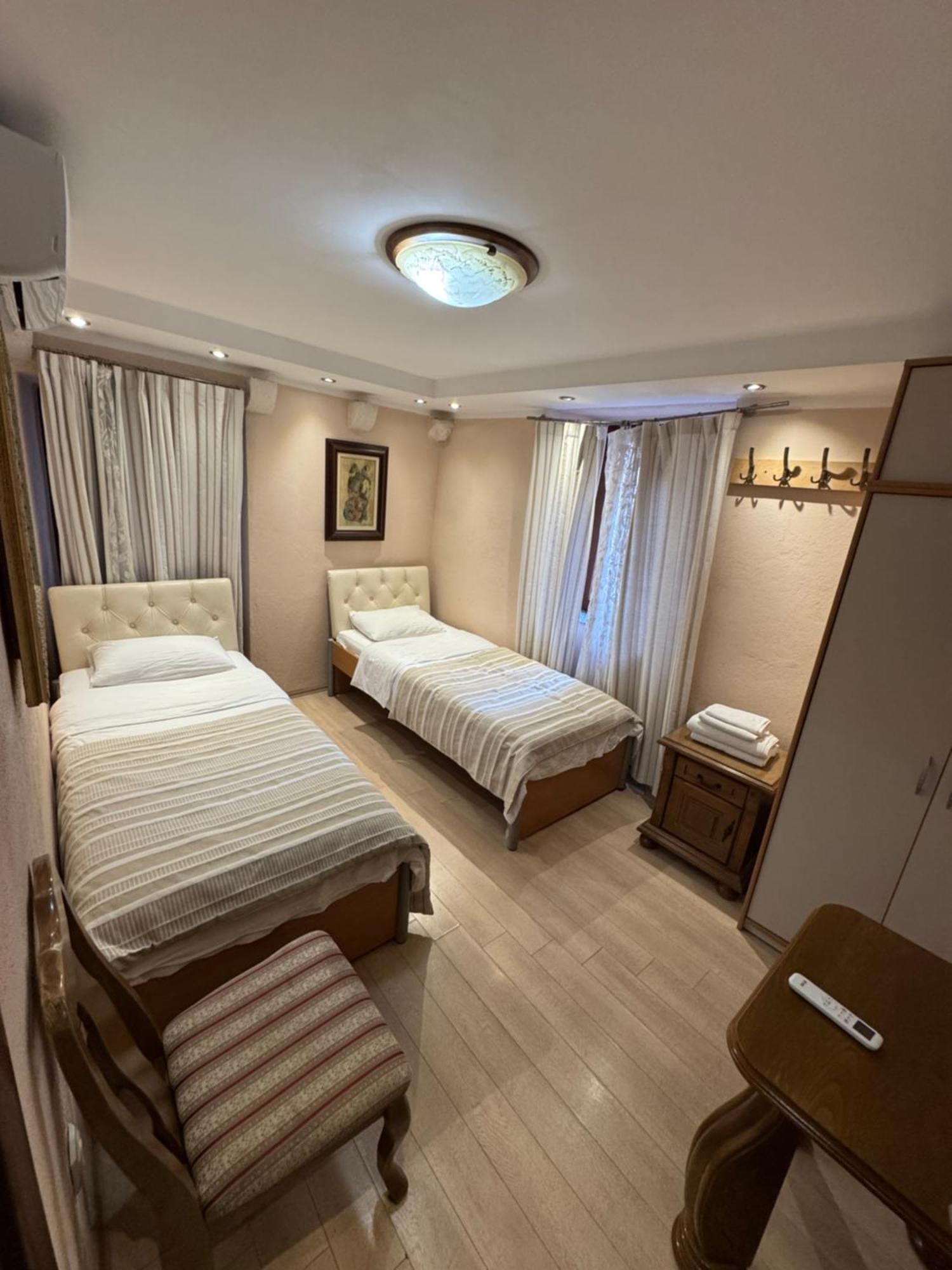Vita Mundo Hotel Kotor Exterior photo